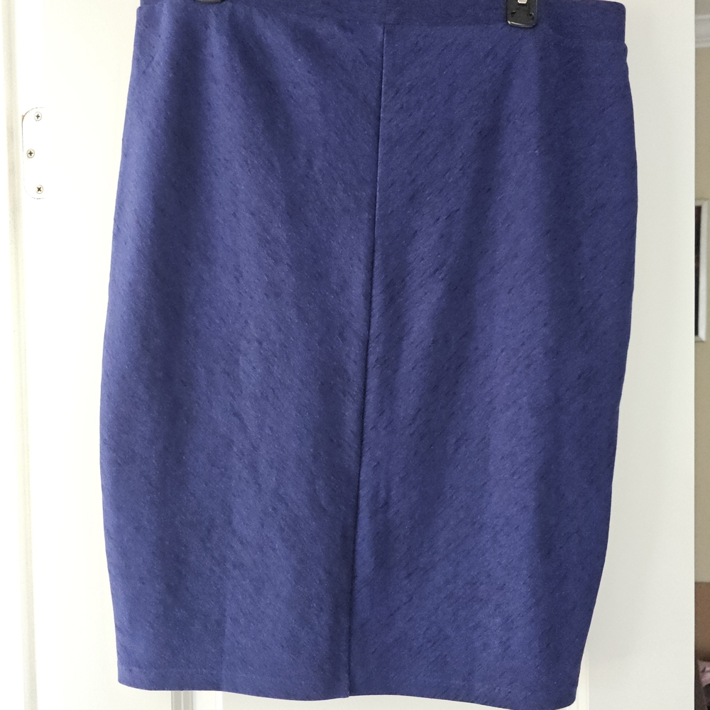 Apt. 9 Women's Elegant Navy Pencil Skirt